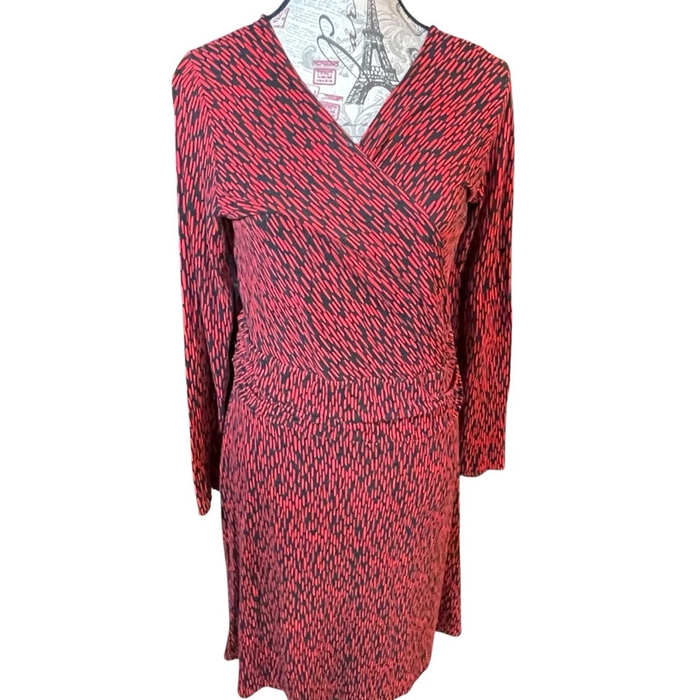 New York & Company Red and Black Long Sleeve Dress